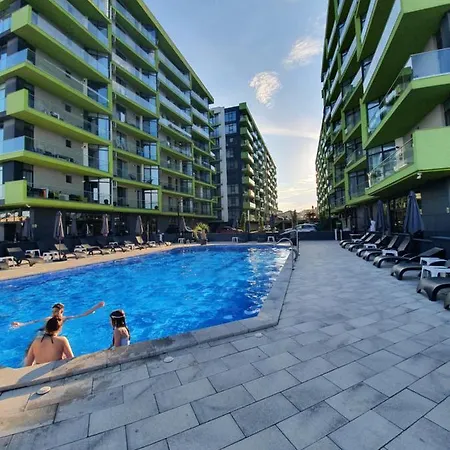 Bluebay - Indoor Pool & Spa Beach Apartment Navodari