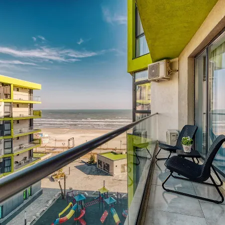 Bluebay - Indoor Pool & Spa Beach
